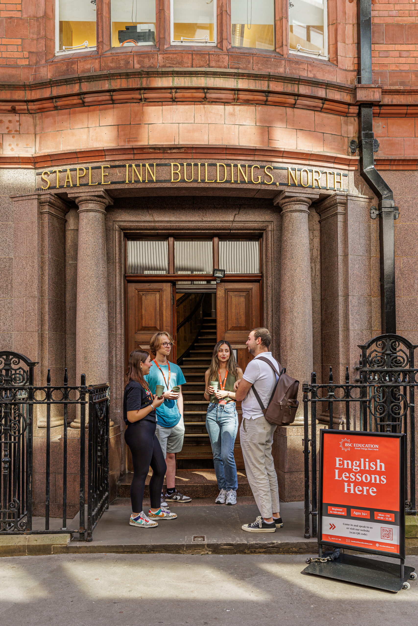 BSC London - Professores e estudantes